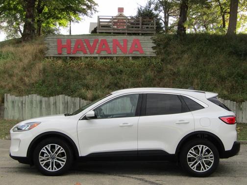 2022 Ford Escape SEL