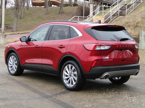 2021 Ford Escape Titanium
