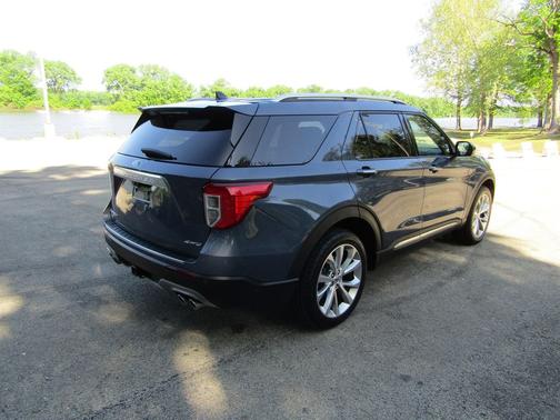 Infinite Blue Metallic Tinted Clearcoat 2021 Ford Explorer Platinum
