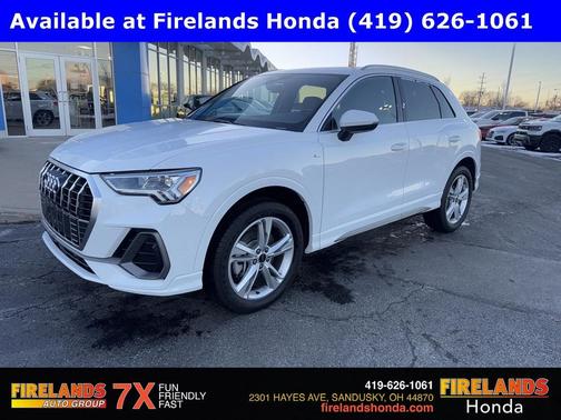 2024 Audi Q3 45 S line Premium Plus