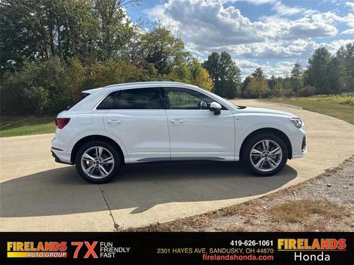 2024 Audi Q3 45 S line Premium Plus