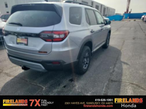 2025 Honda Pilot TrailSport