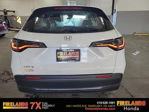2025 Honda HR-V LX