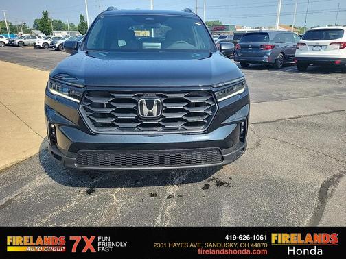 2025 Honda Pilot Sport