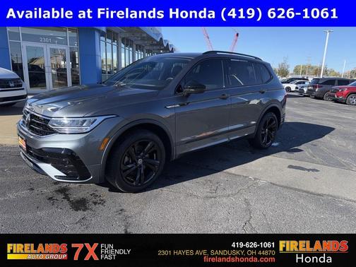 2023 Volkswagen Tiguan 2.0T SE R-Line Black