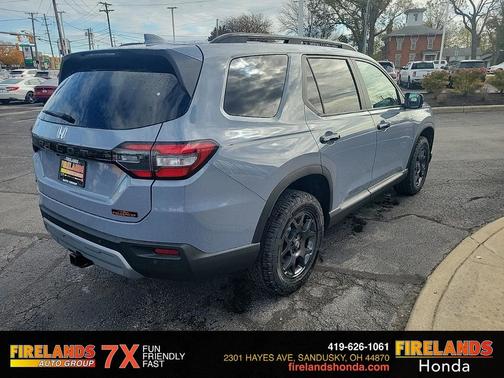 2025 Honda Pilot TrailSport