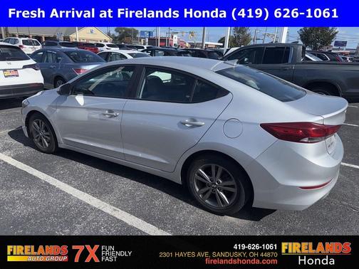 2018 Hyundai ELANTRA SEL