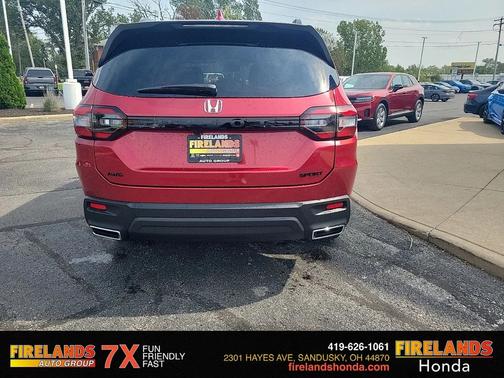 2025 Honda Pilot Sport