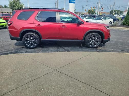 2025 Honda Pilot Sport