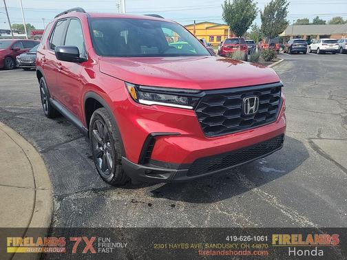 2025 Honda Pilot Sport