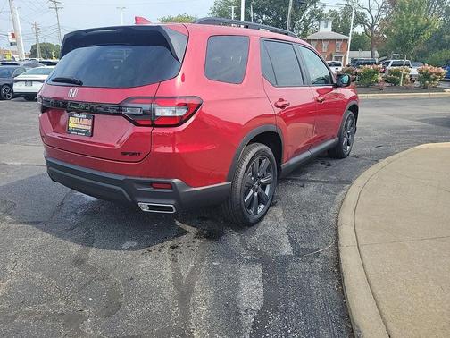 2025 Honda Pilot Sport