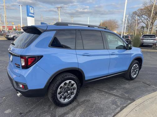2025 Honda Passport AWD TrailSport