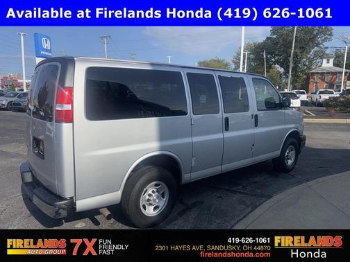 2023 Chevrolet Express 3500 RWD 3500 Regular Wheelbase LS