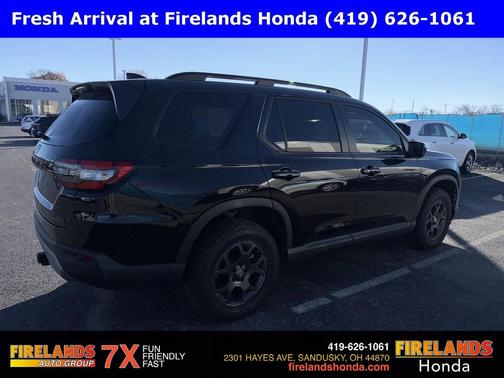 2025 Honda Pilot TrailSport