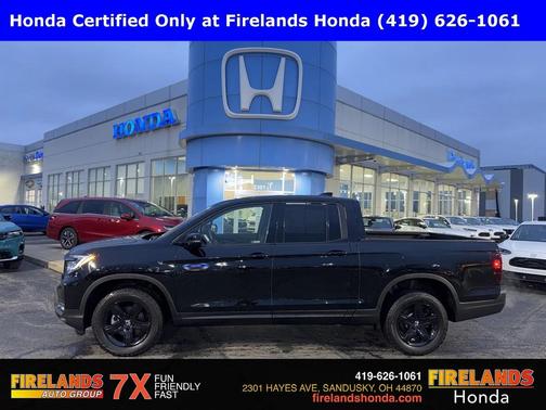 2023 Honda Ridgeline Black
