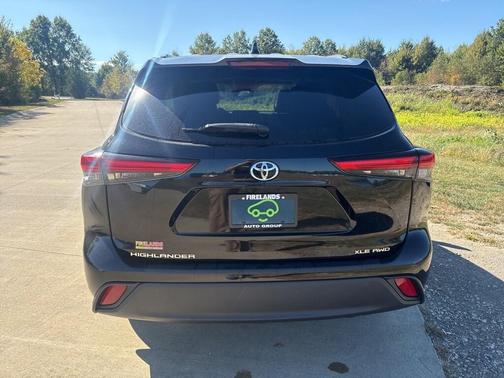 2020 Toyota Highlander XLE