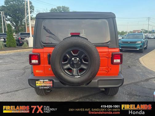 2023 Jeep Wrangler Sport