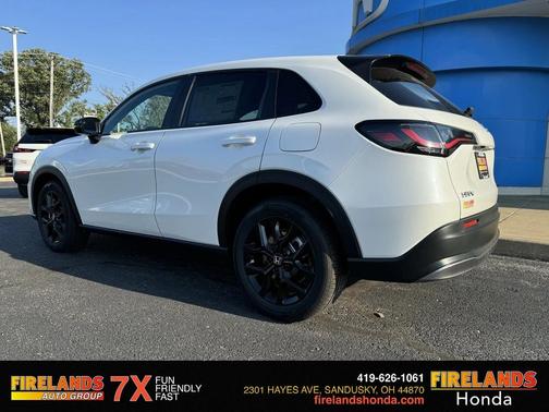 2025 Honda HR-V AWD Sport