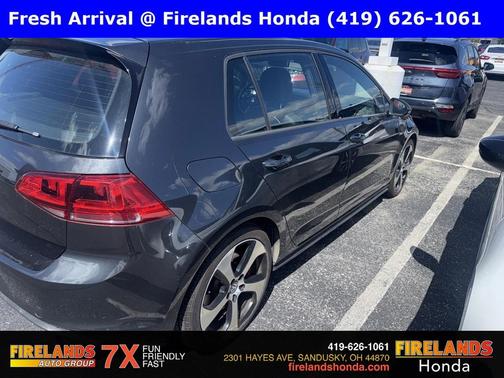 2016 Volkswagen Golf GTI 2.0T SE 4-Door