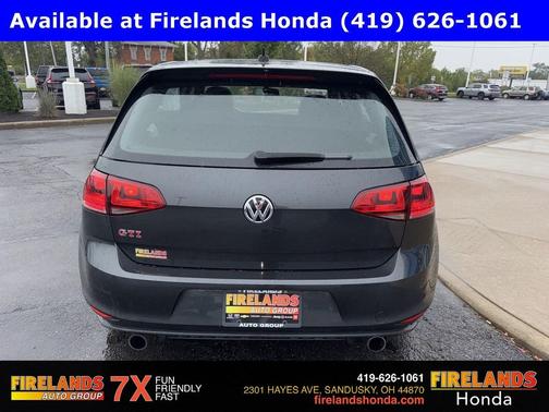 2016 Volkswagen Golf GTI 2.0T SE 4-Door