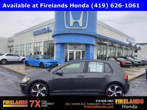2016 Volkswagen Golf GTI 2.0T SE 4-Door