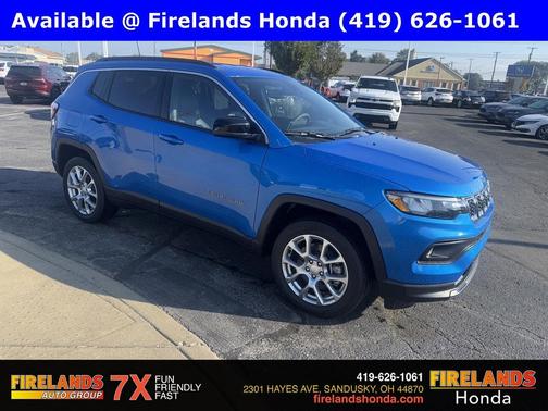 2024 Jeep Compass Latitude Lux