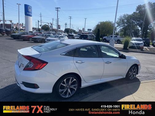 2019 Honda Civic Touring