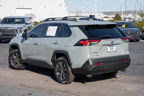 2023 Toyota RAV4 Hybrid XLE Premium