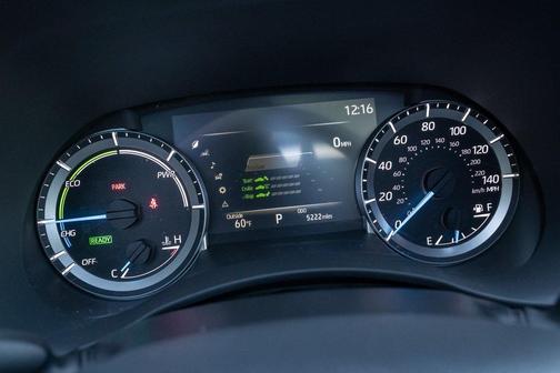 2025 Toyota Highlander Hybrid XLE