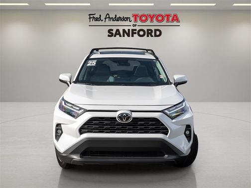 2025 Toyota RAV4 XLE Premium