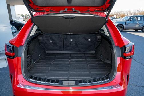 2022 Lexus NX 350h Premium