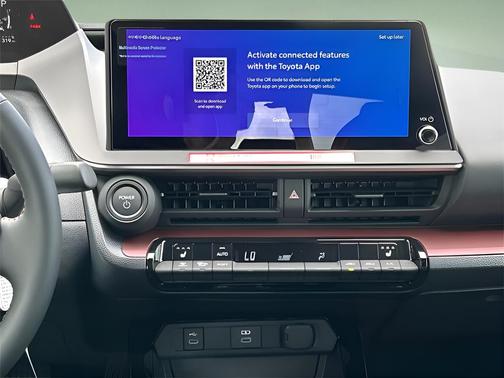 2025 Toyota Prius Plug-In Hybrid XSE