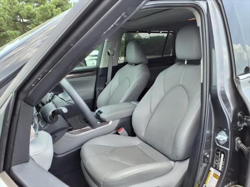 2024 Toyota Highlander Limited