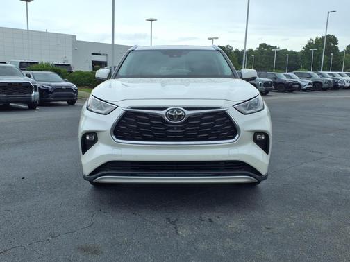 2020 Toyota Highlander Platinum
