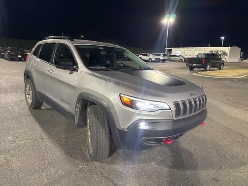 2022 Jeep Cherokee Trailhawk