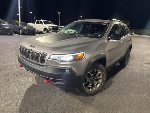 2022 Jeep Cherokee Trailhawk
