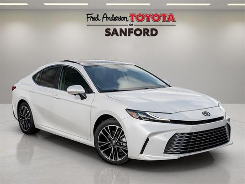 2025 Toyota Camry XLE