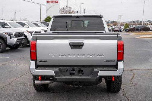2025 Toyota Tacoma Hybrid TRD Off Road