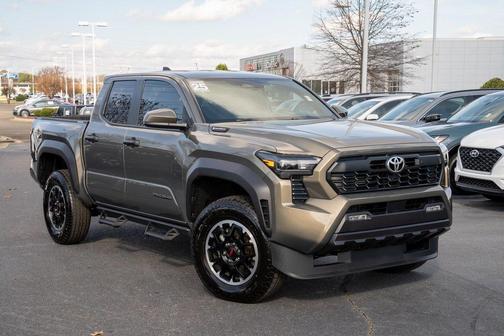 2025 Toyota Tacoma TRD Off Road