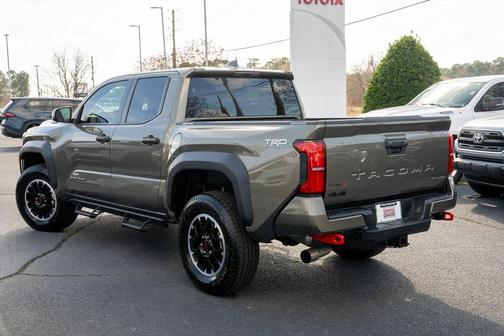 2025 Toyota Tacoma TRD Off Road