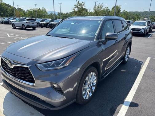 2021 Toyota Highlander Limited