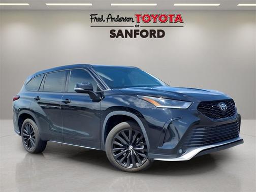 2023 Toyota Highlander XSE