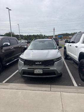 2022 Kia Sorento S