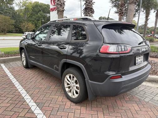 2020 Jeep Cherokee Latitude