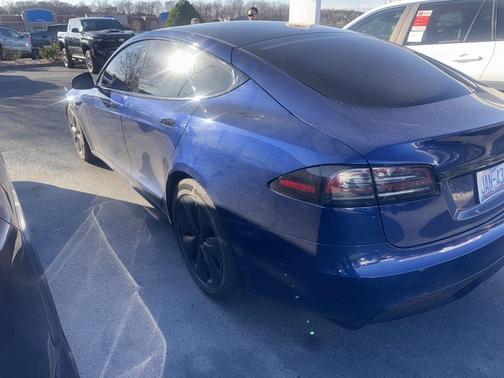 2023 Tesla Model S Standard Range