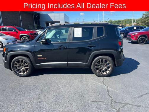 Black 2016 Jeep Renegade Latitude