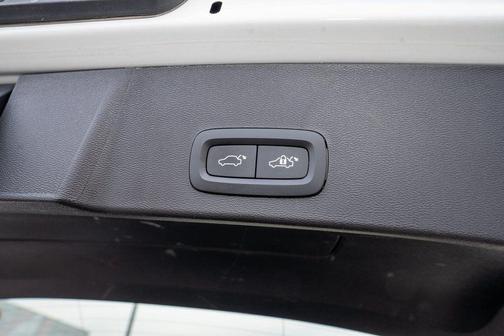 2023 Volvo XC40 Recharge Pure Electric Twin Ultimate