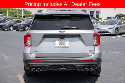 ICONIC SILVER METALLIC 2024 Ford Explorer ST