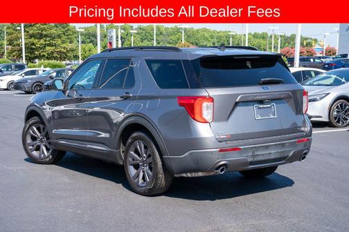 Carbonized Gray Metallic 2022 Ford Explorer XLT