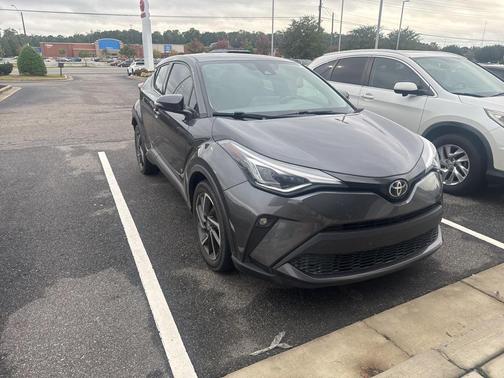 2022 Toyota C-HR Limited